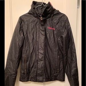 Bench puff jacket